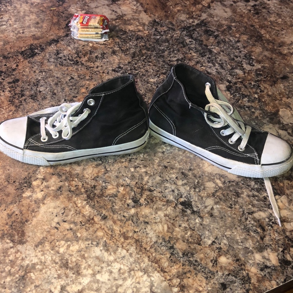 Airwalk high tops